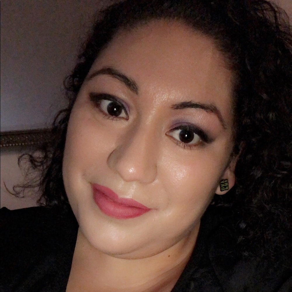 Meet your Posher, Johana